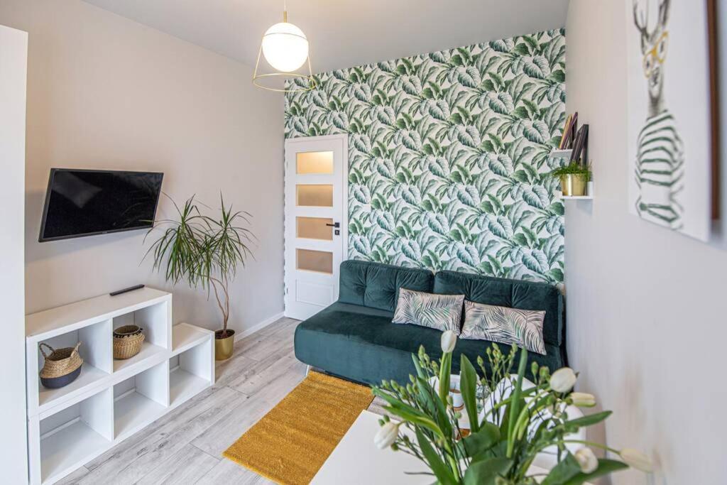 Apartament With Garden Bezplatny Parking !!! Krakkó Kültér fotó